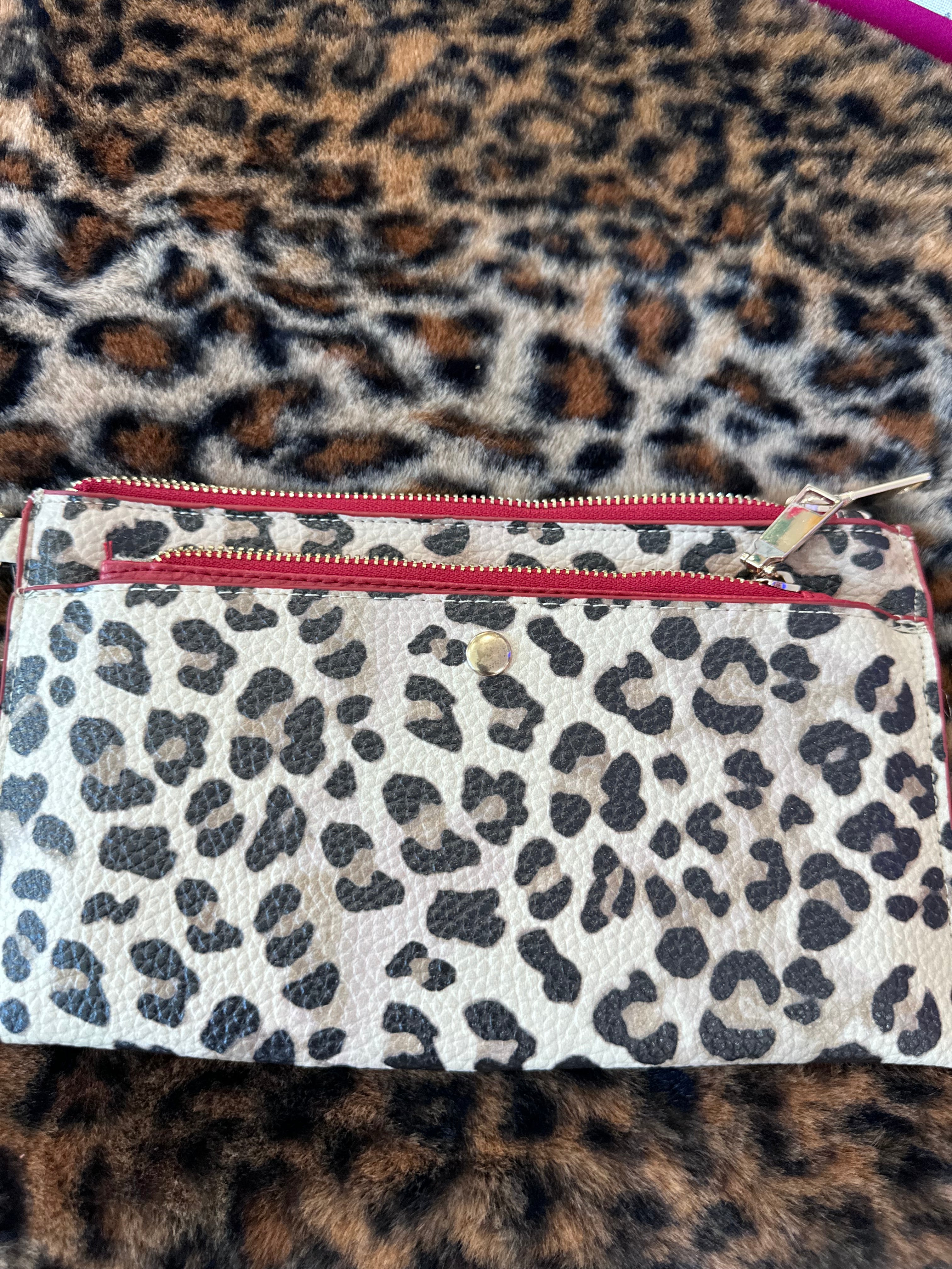 Leopard print clutch