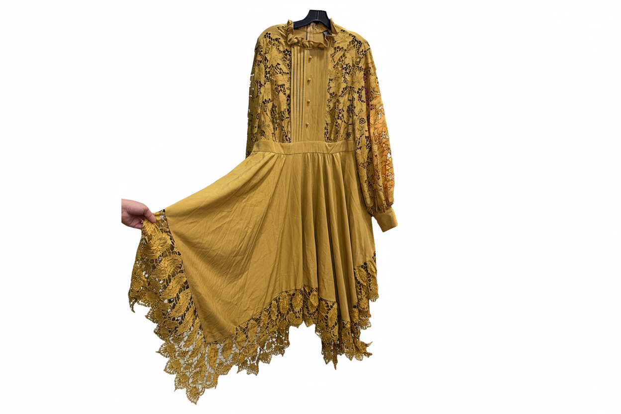Size 2 XL Gold Dress with lace. (New)