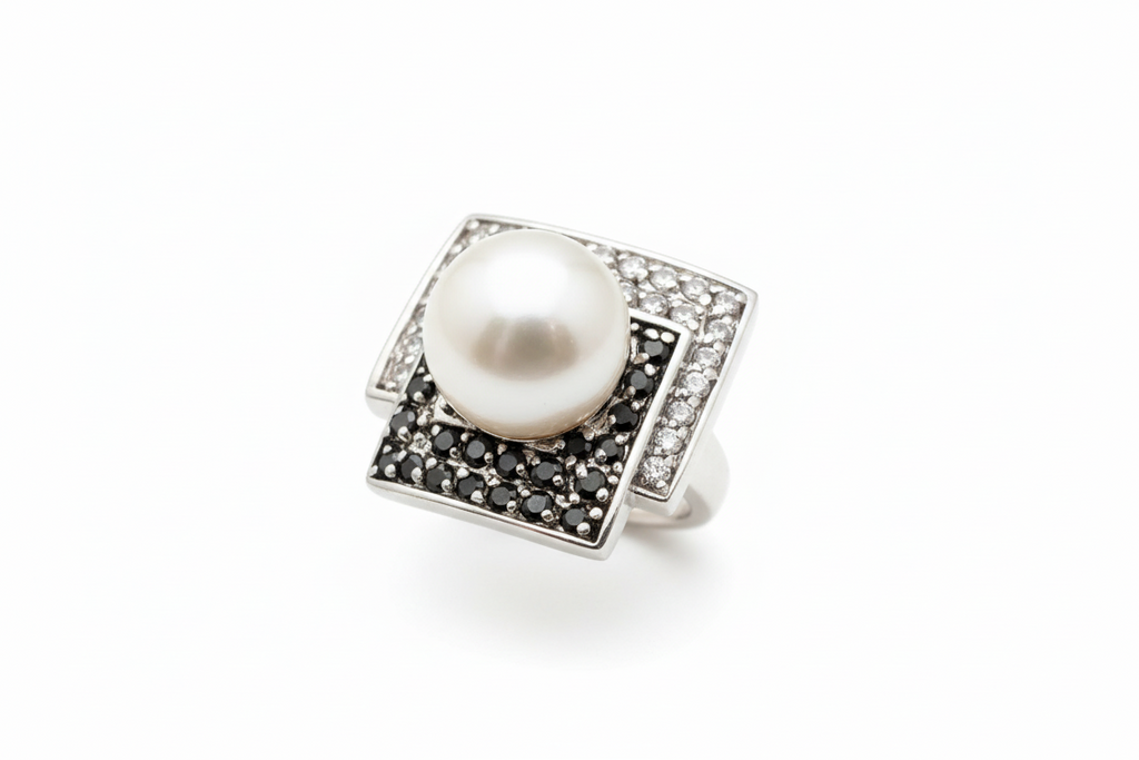 Diamond pearl ring