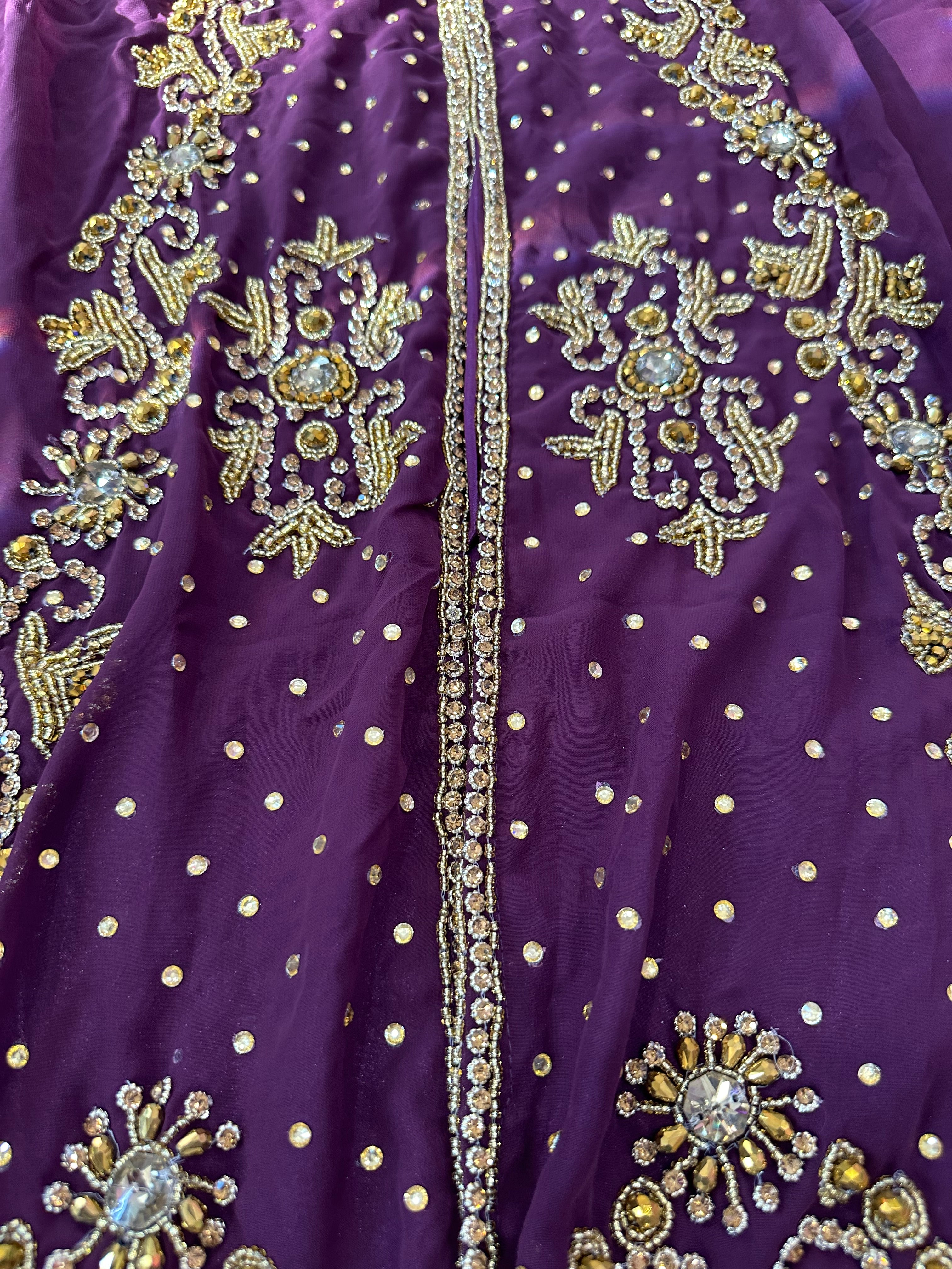 Beautiful dark purple and burgundy  Dubai gown size 16/18