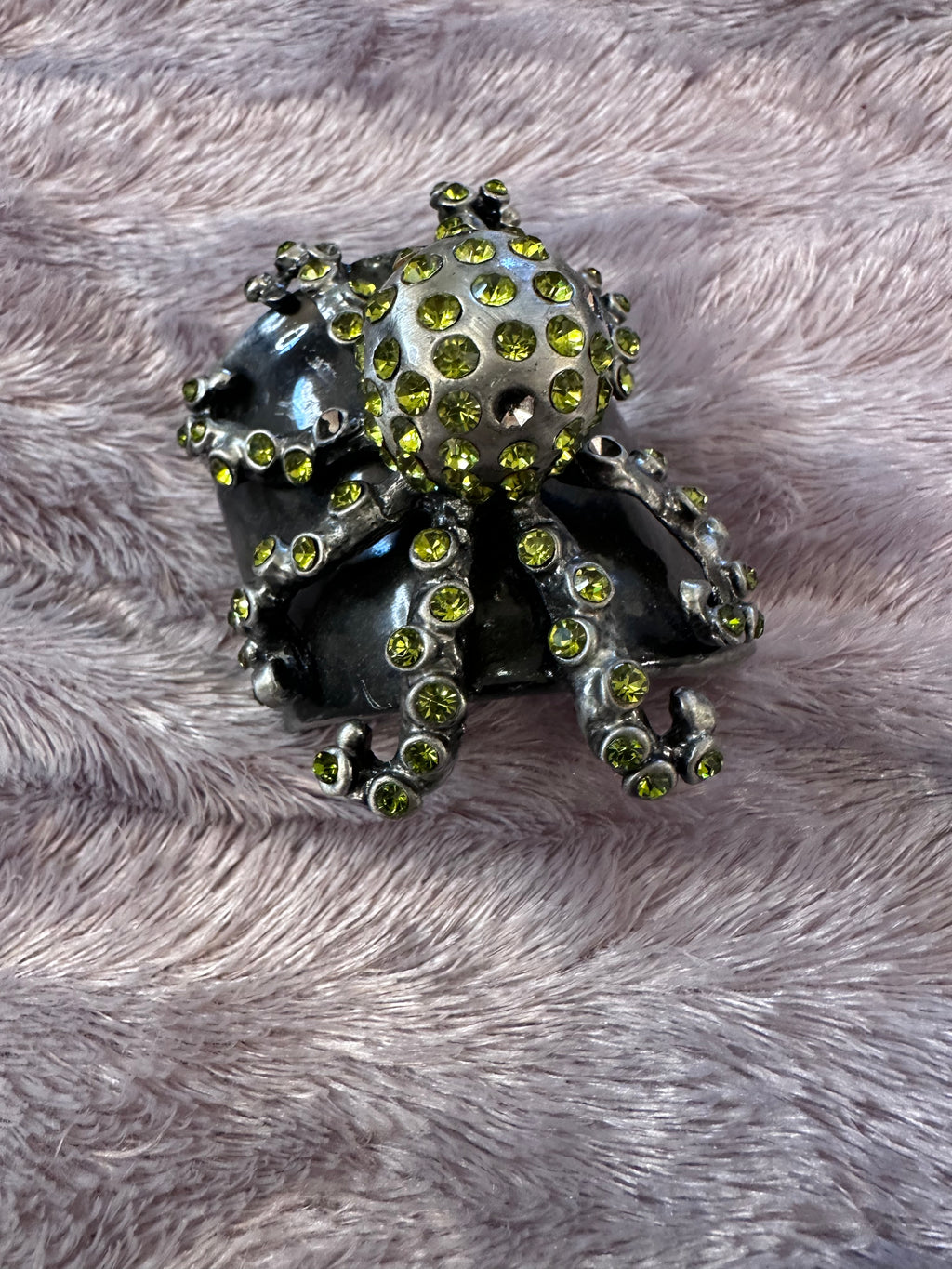 Octopus (some missing stones) very unique jewelry