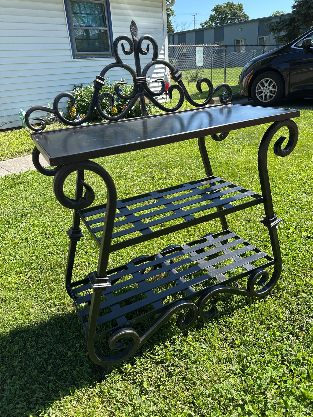 Wrought  iron baker’s rack / plant stand / display shelf( in store pick up)