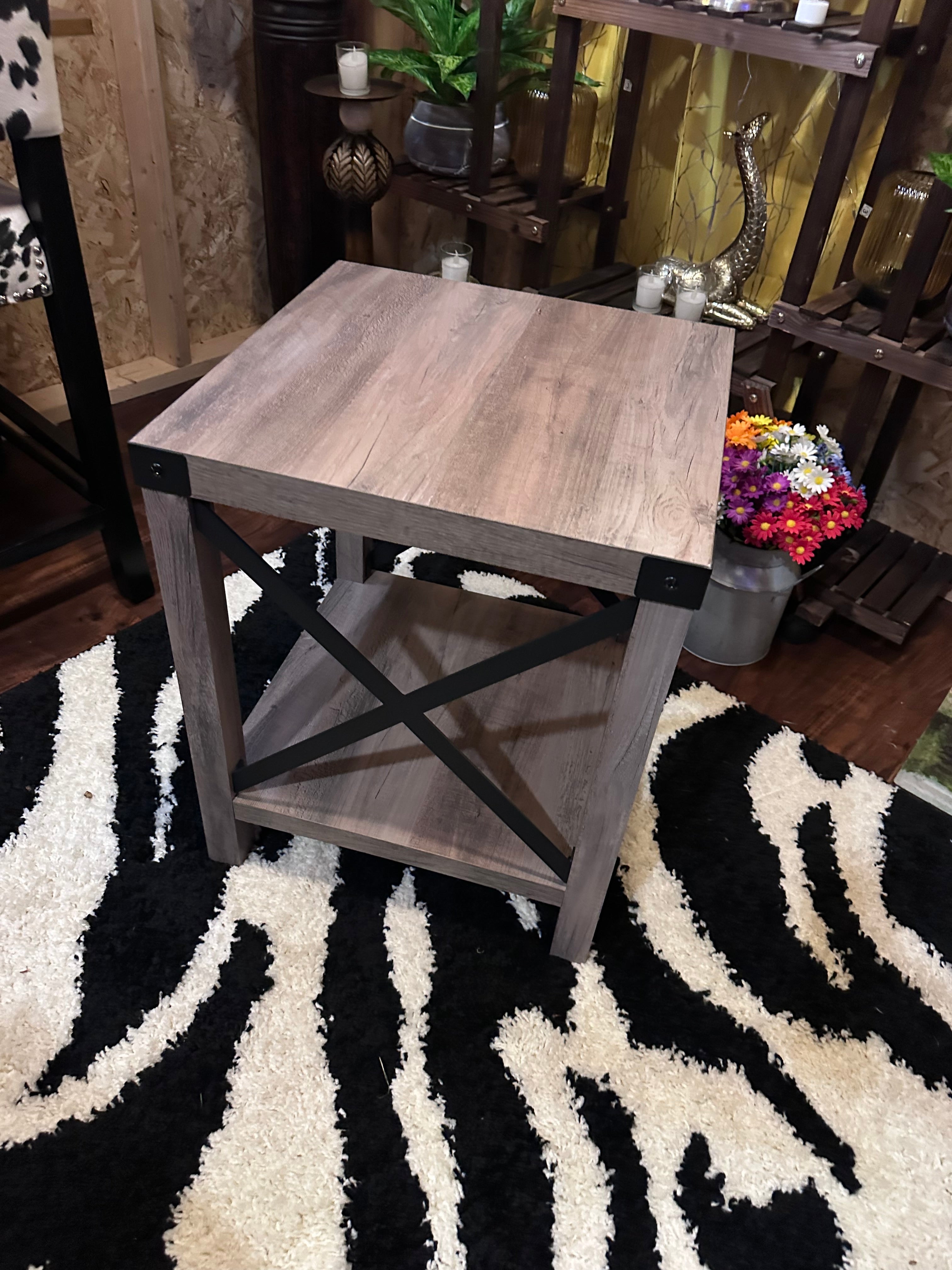 Two end tables ( excellent condition) in store pickup only)