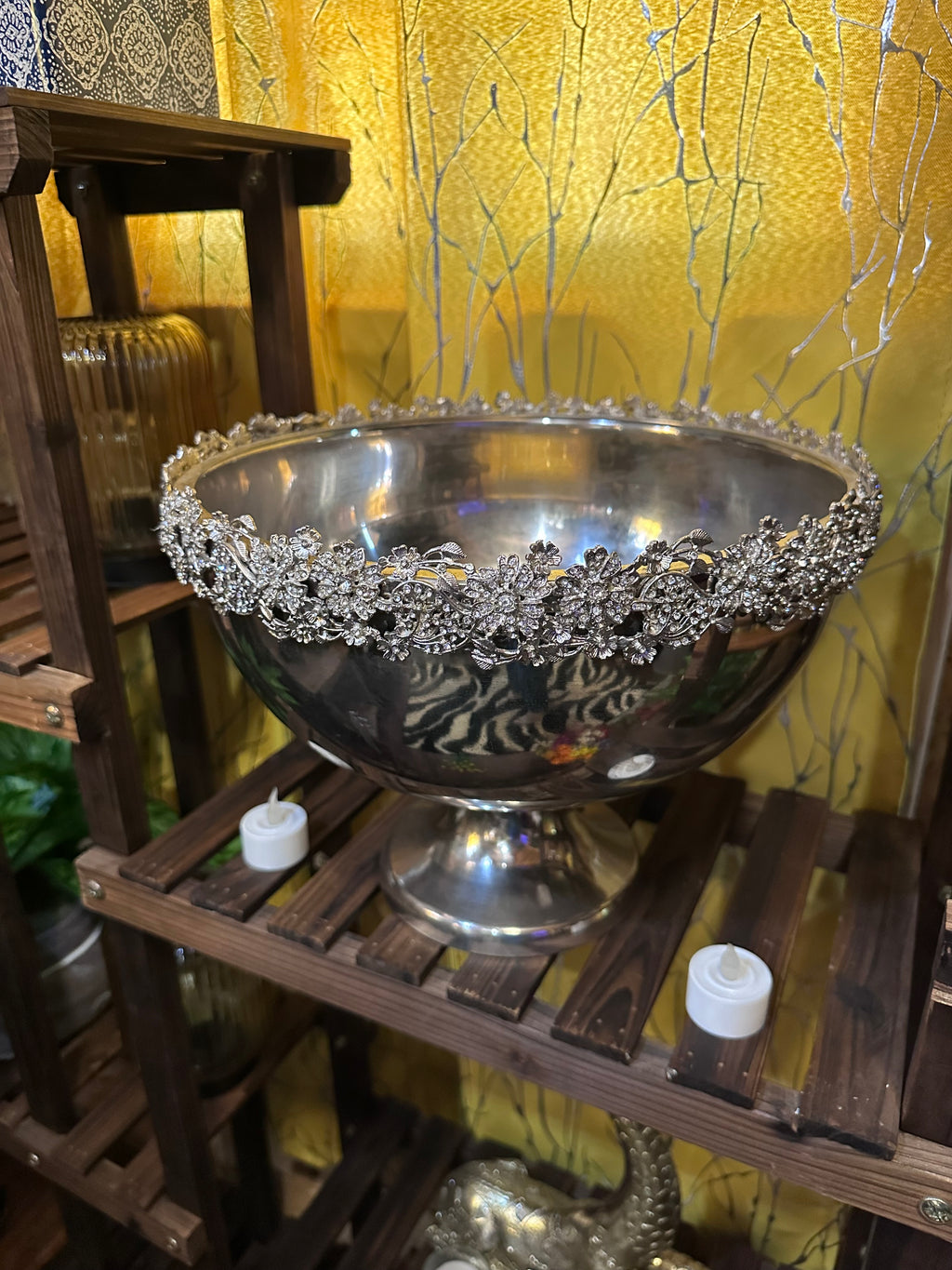 Diamond leaf bowl- in store pickup only- sold