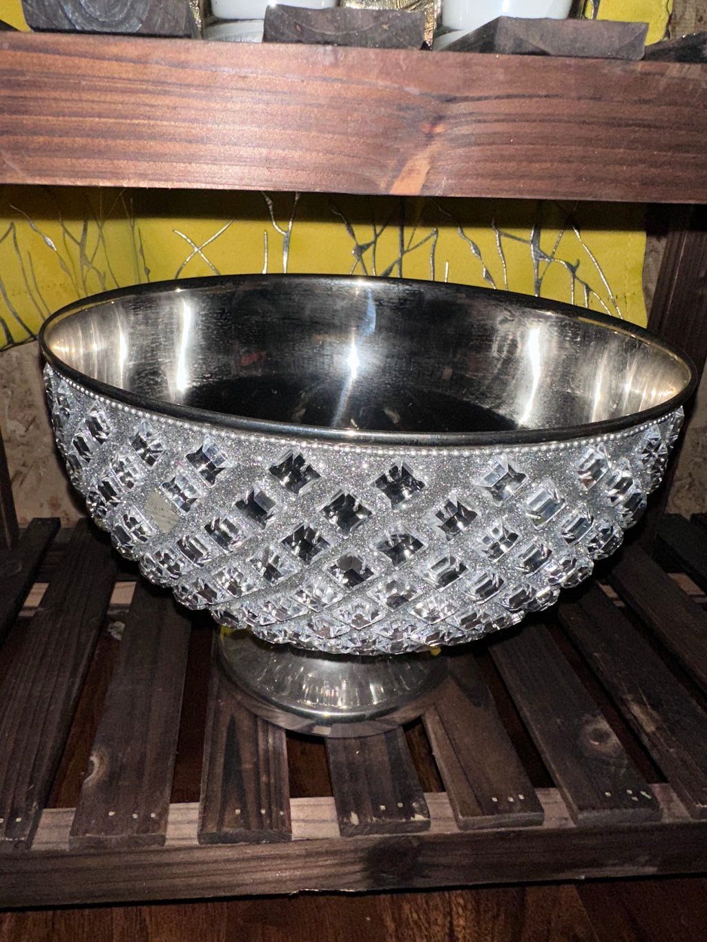 Beautiful diamond bowl- in store pickup only- sold