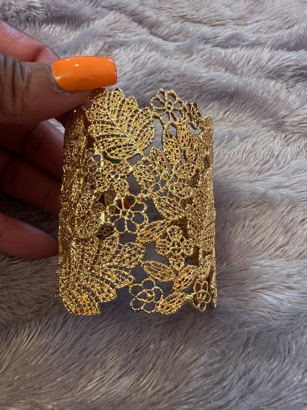 Gold leaf bracelet