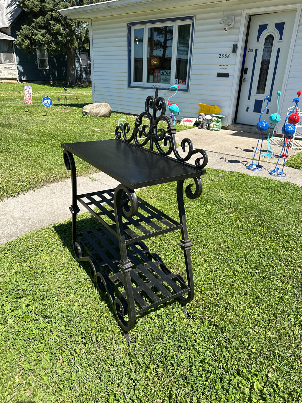 Wrought  iron baker’s rack / plant stand / display shelf( in store pick up)