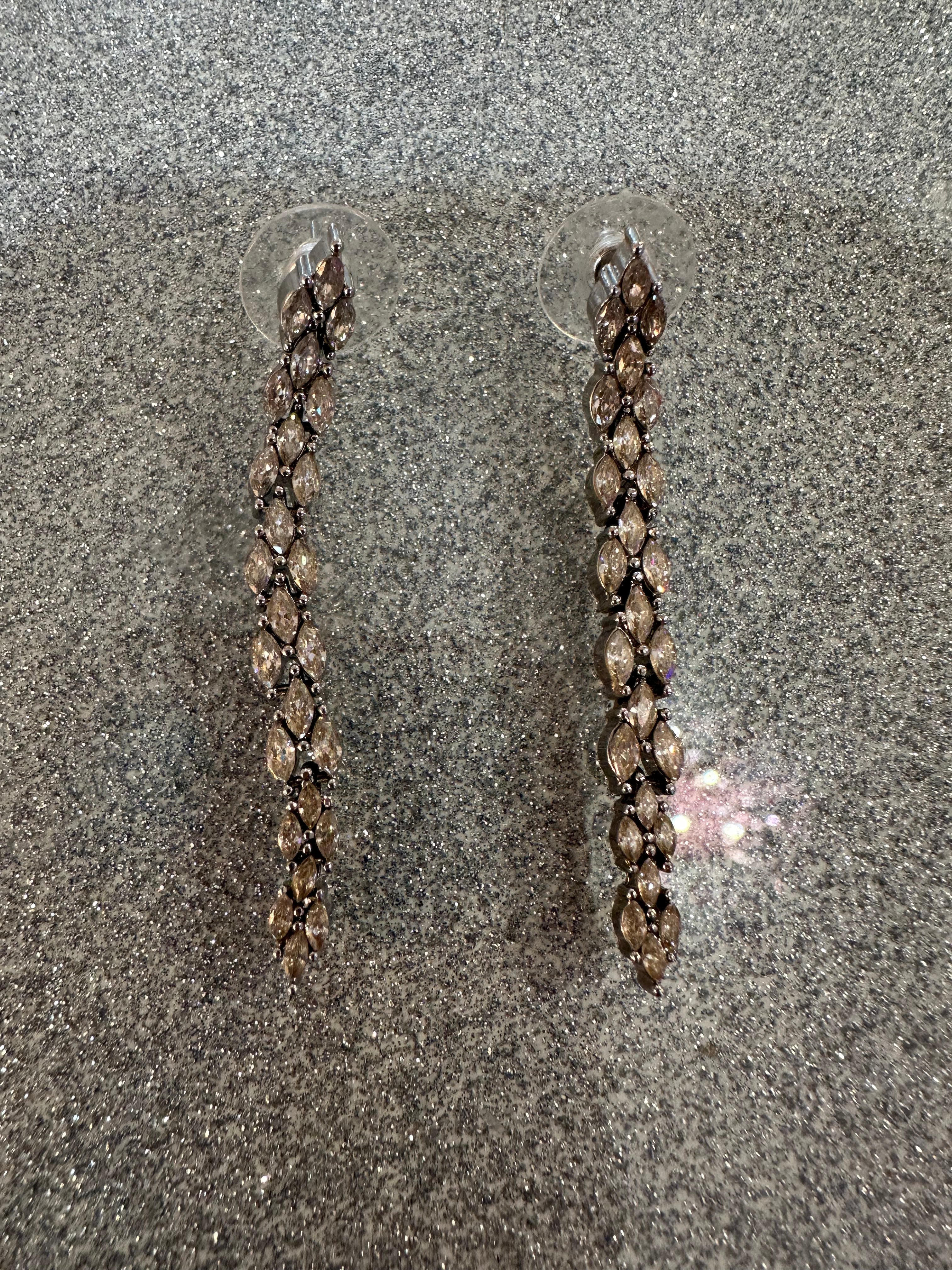 Brand new silver diamonds