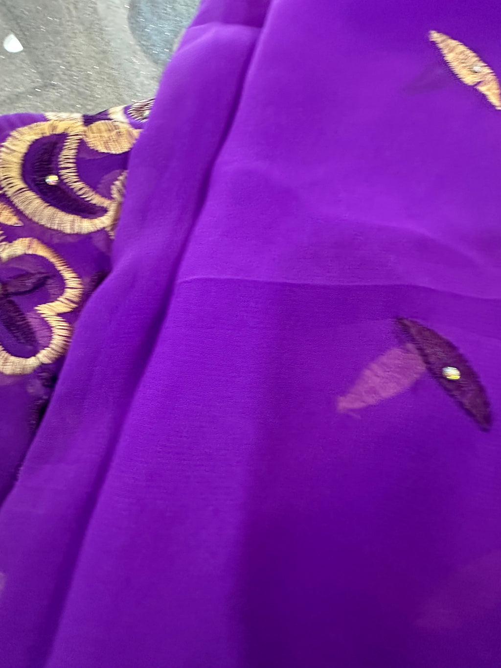 Gorgeous purple scarf from Dubai $25