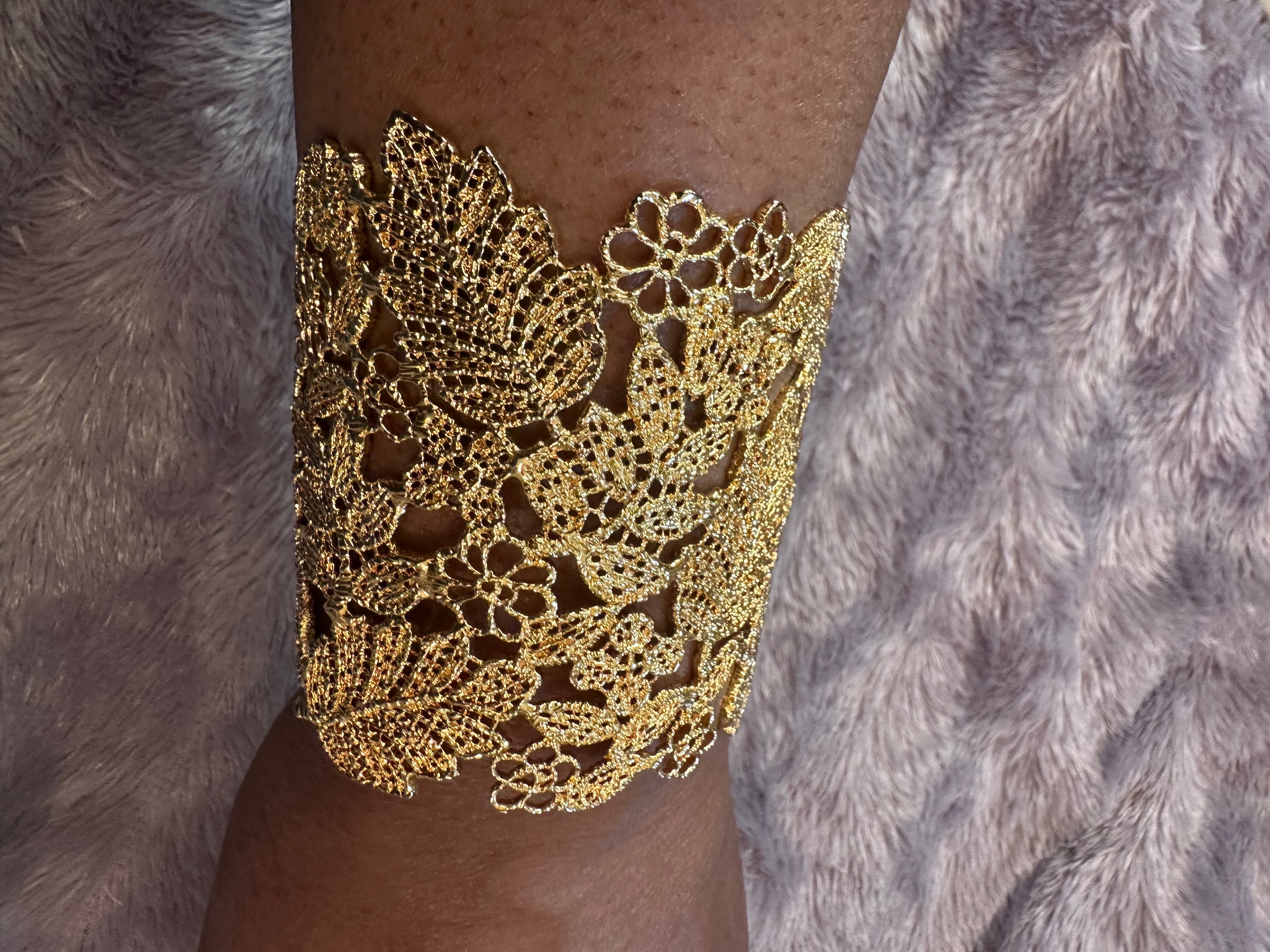 Gold leaf bracelet