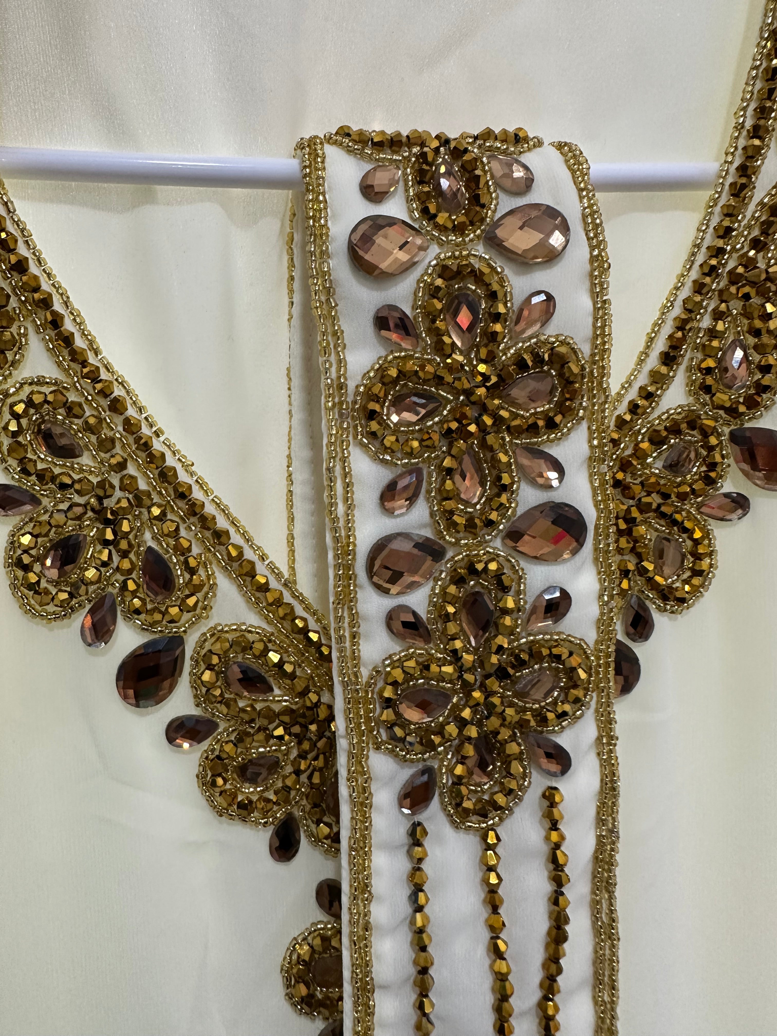 Beautiful Dubai gown with gold details  size 16/18