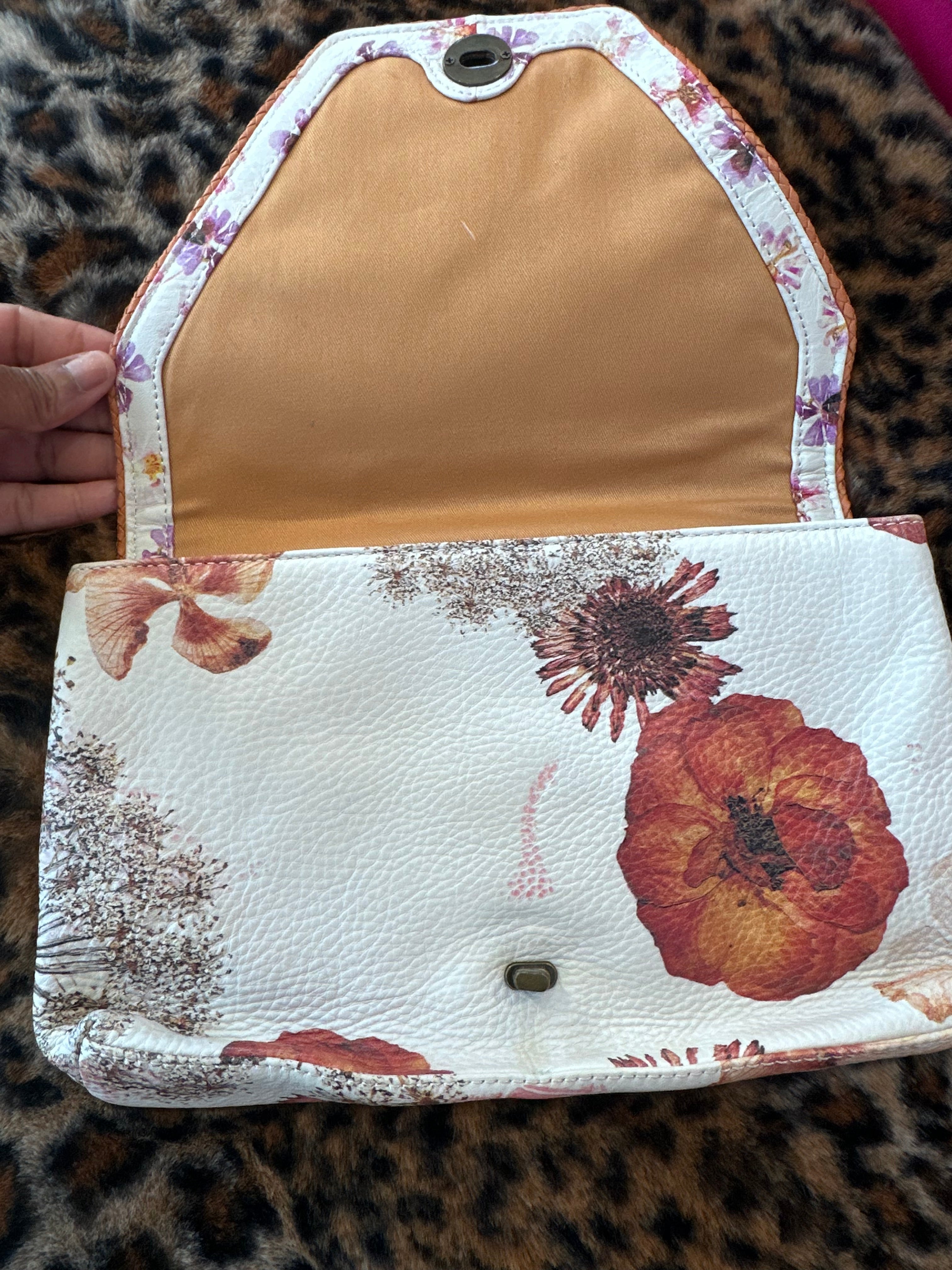 Leather clutch bag