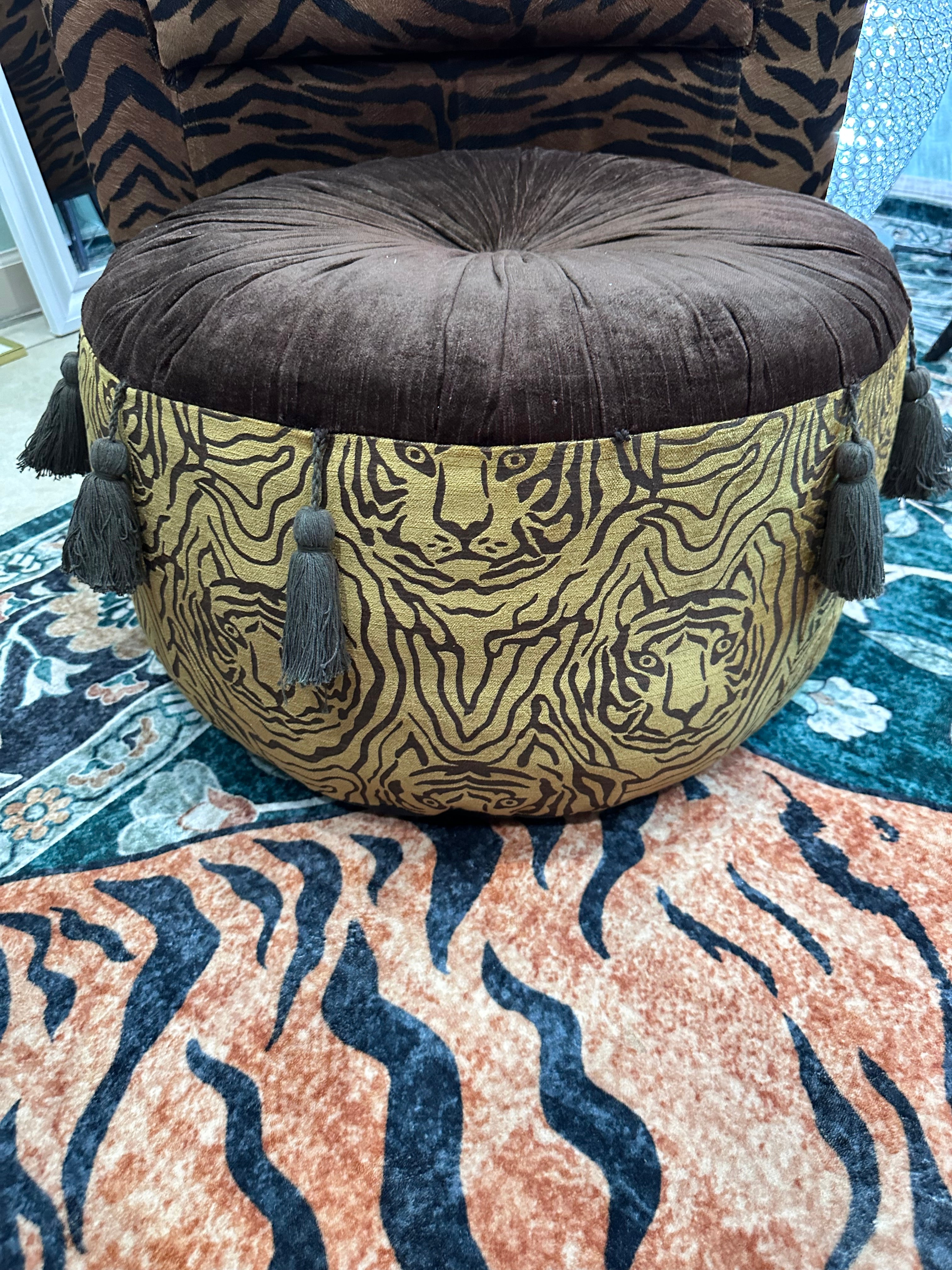 Lion ottoman/stool ( in store pickup only)