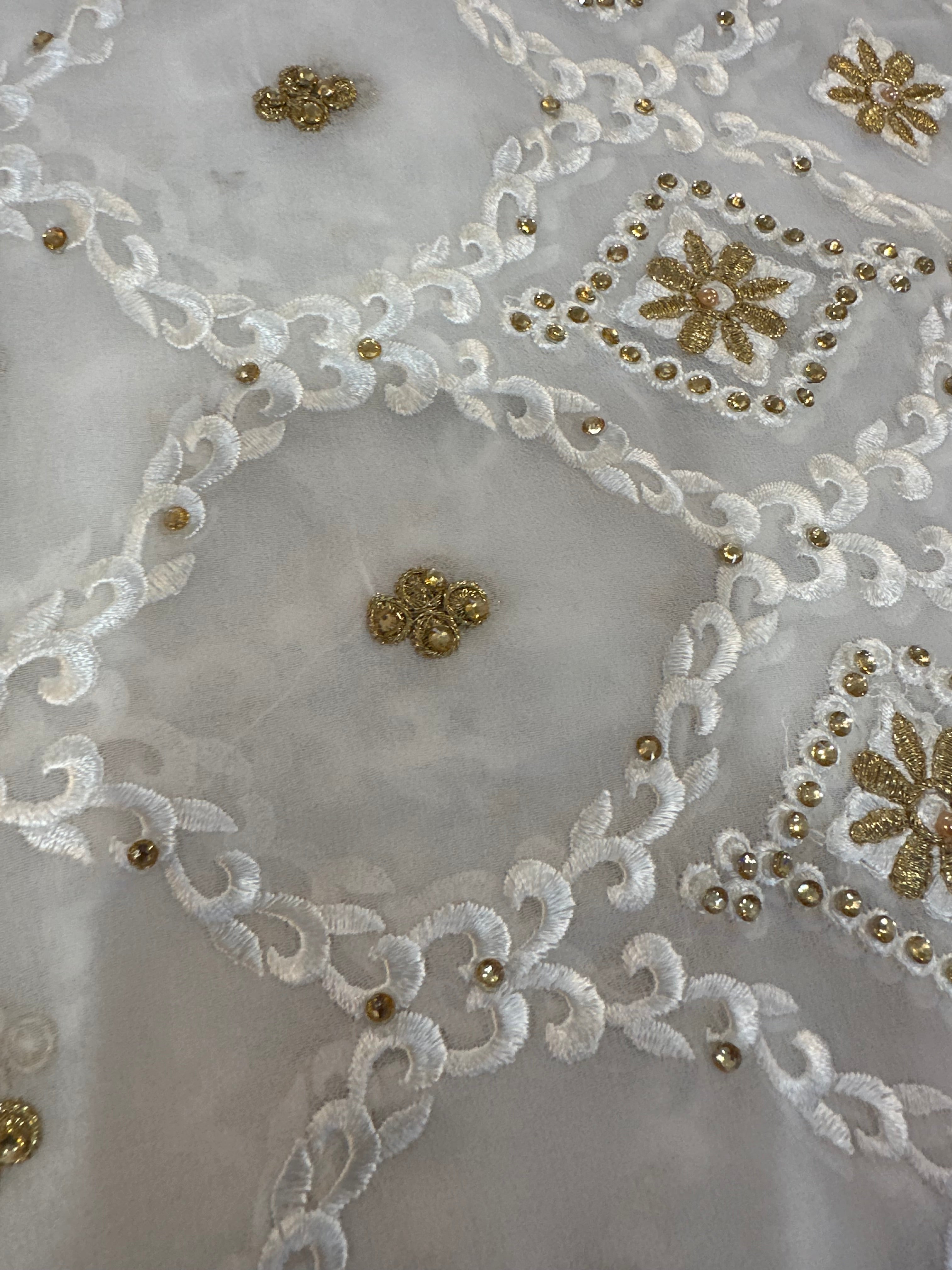 White and gold Dubai scarf