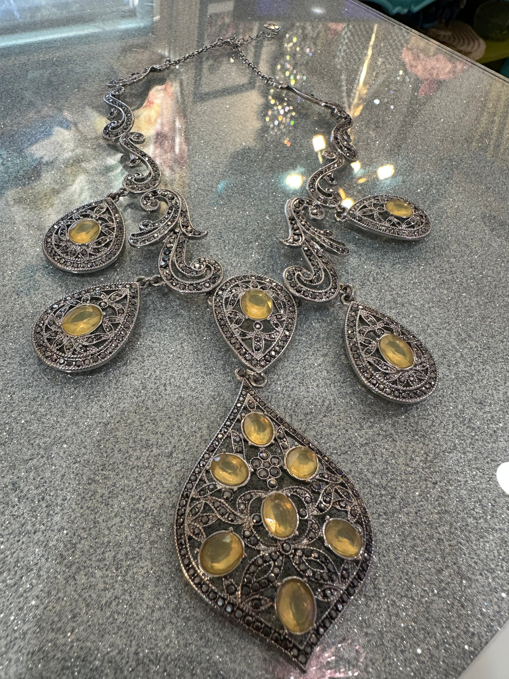Vintage necklace with yellow