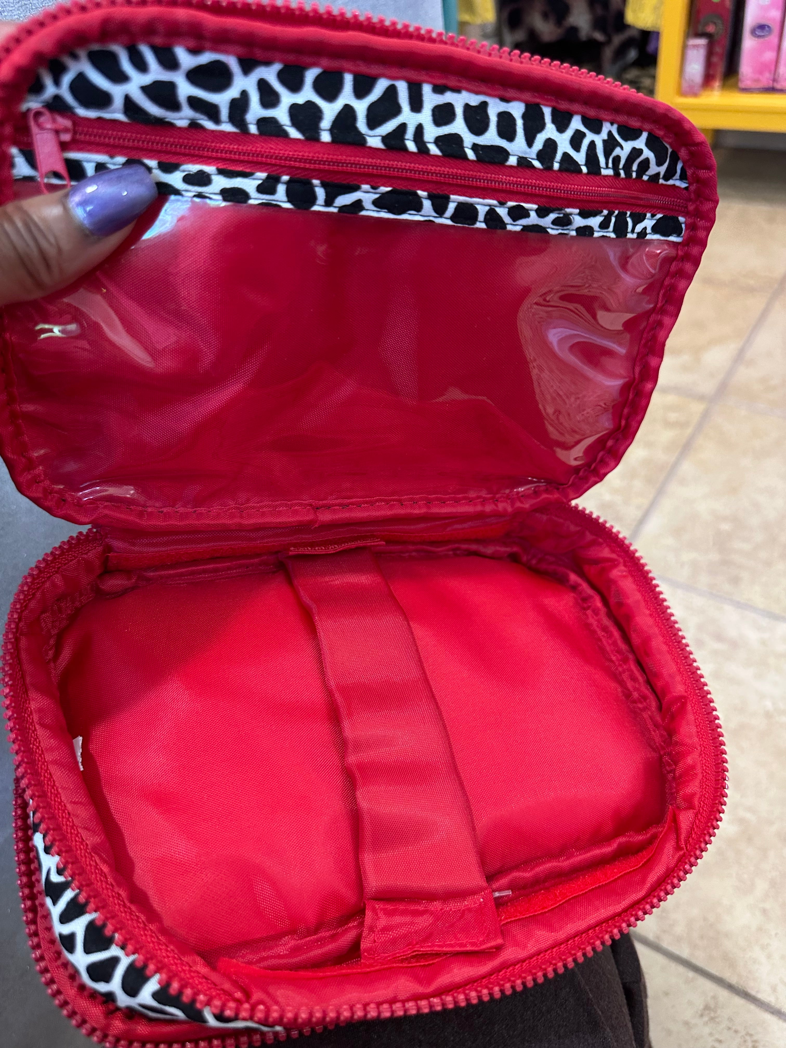 Make up cases (2)gently used