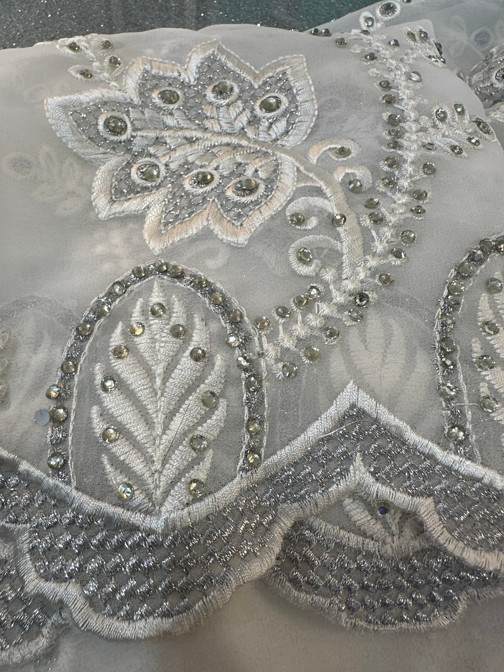 White and silver detailed Dubai scarf