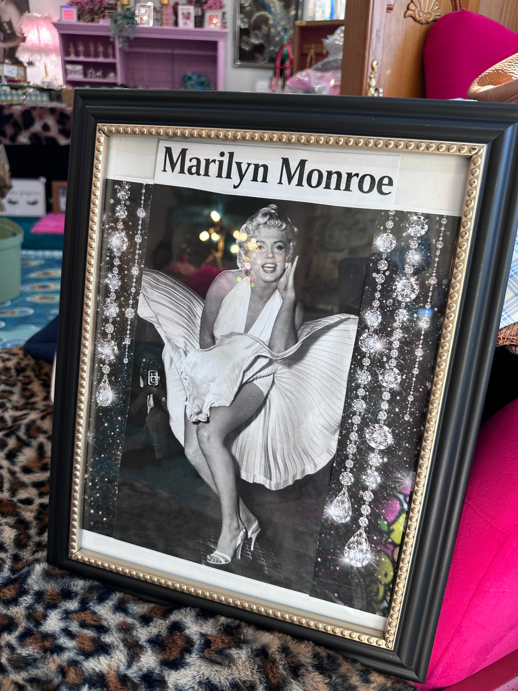 Marilyn Monroe-in store pickup only