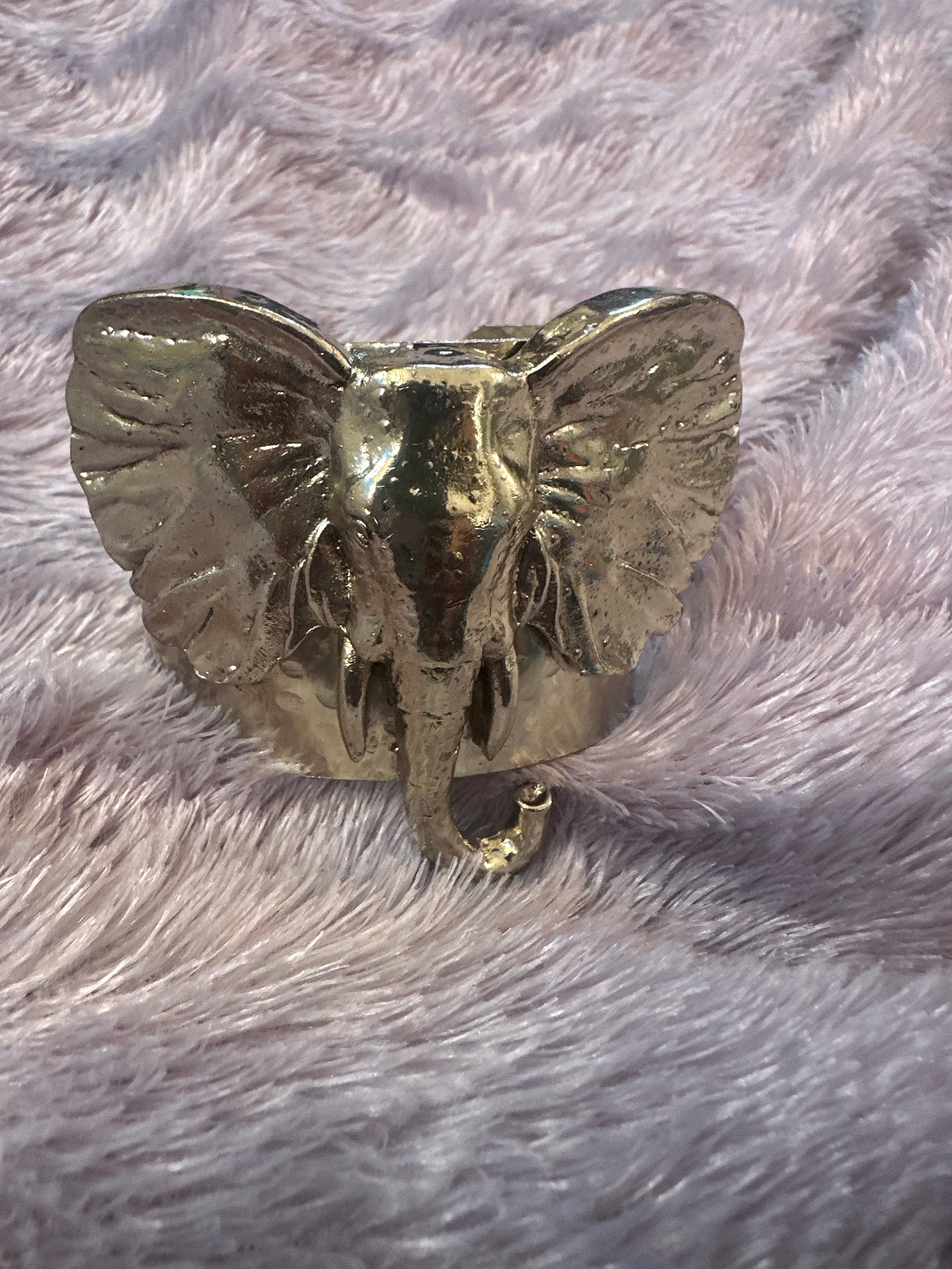 Elephant bracelet