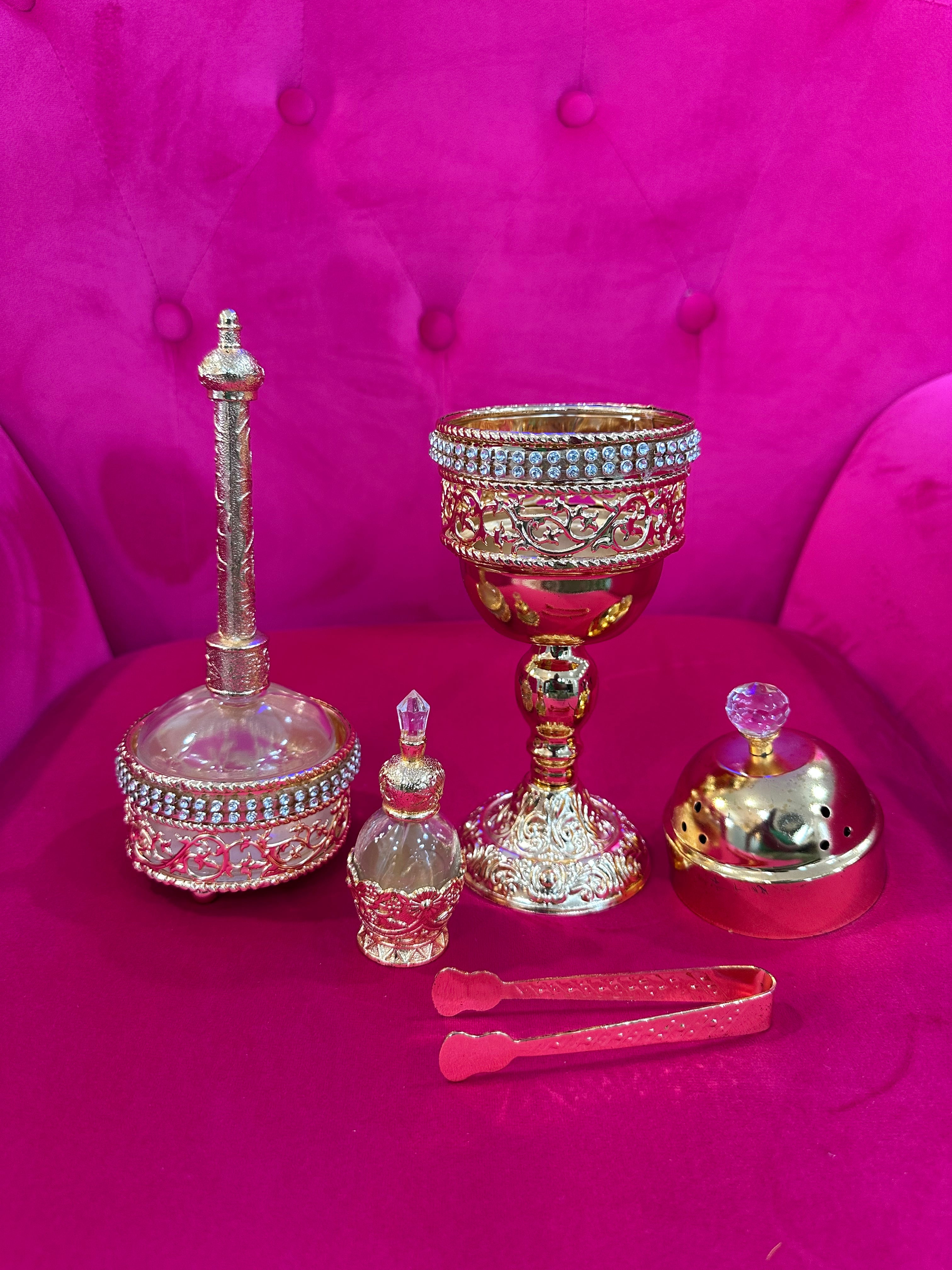 Incense burner with 5 piece set.
