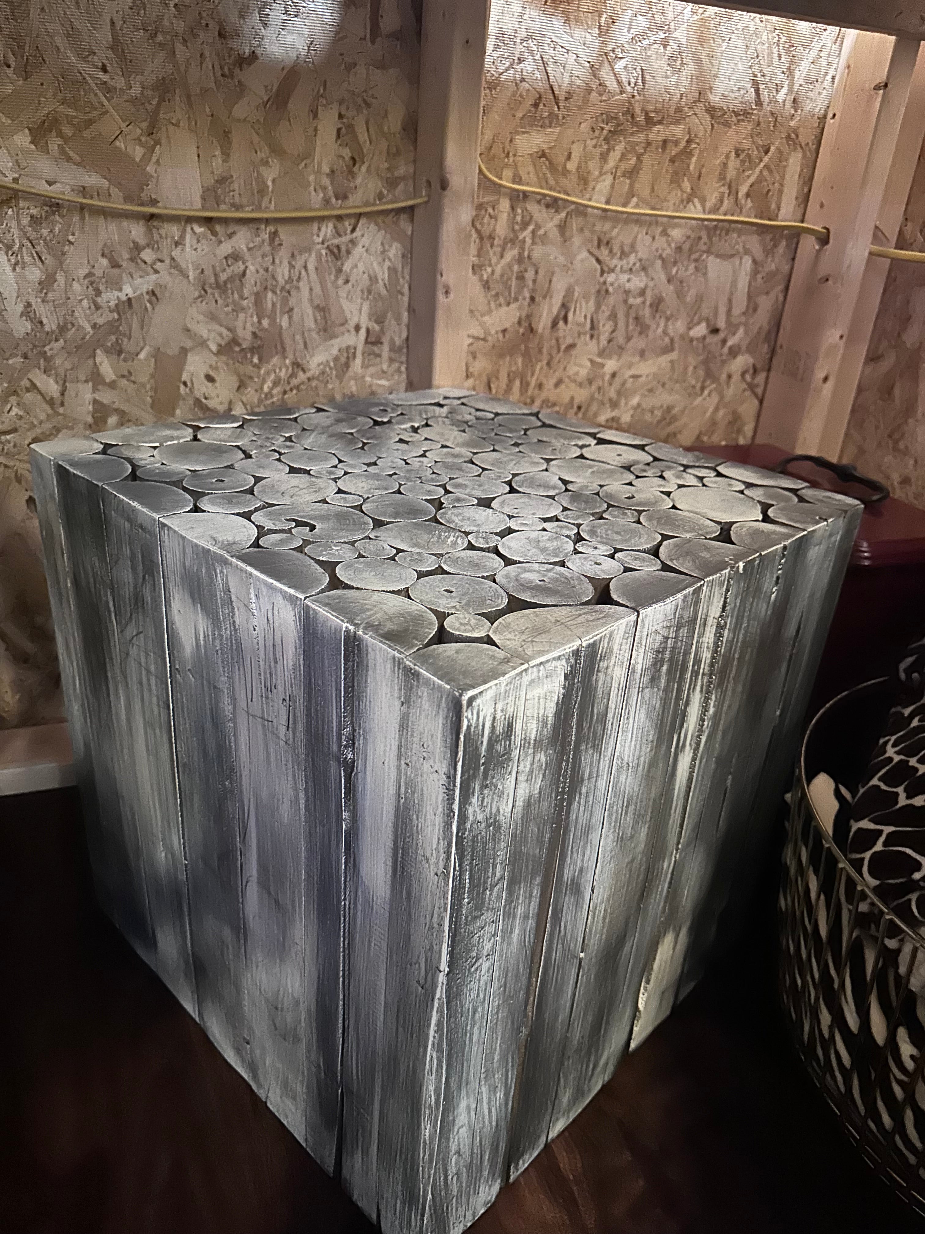 Unique side table stand- one ( in store pick up only)