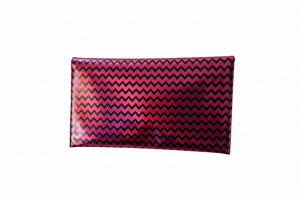 Magenta clutch (brand new)