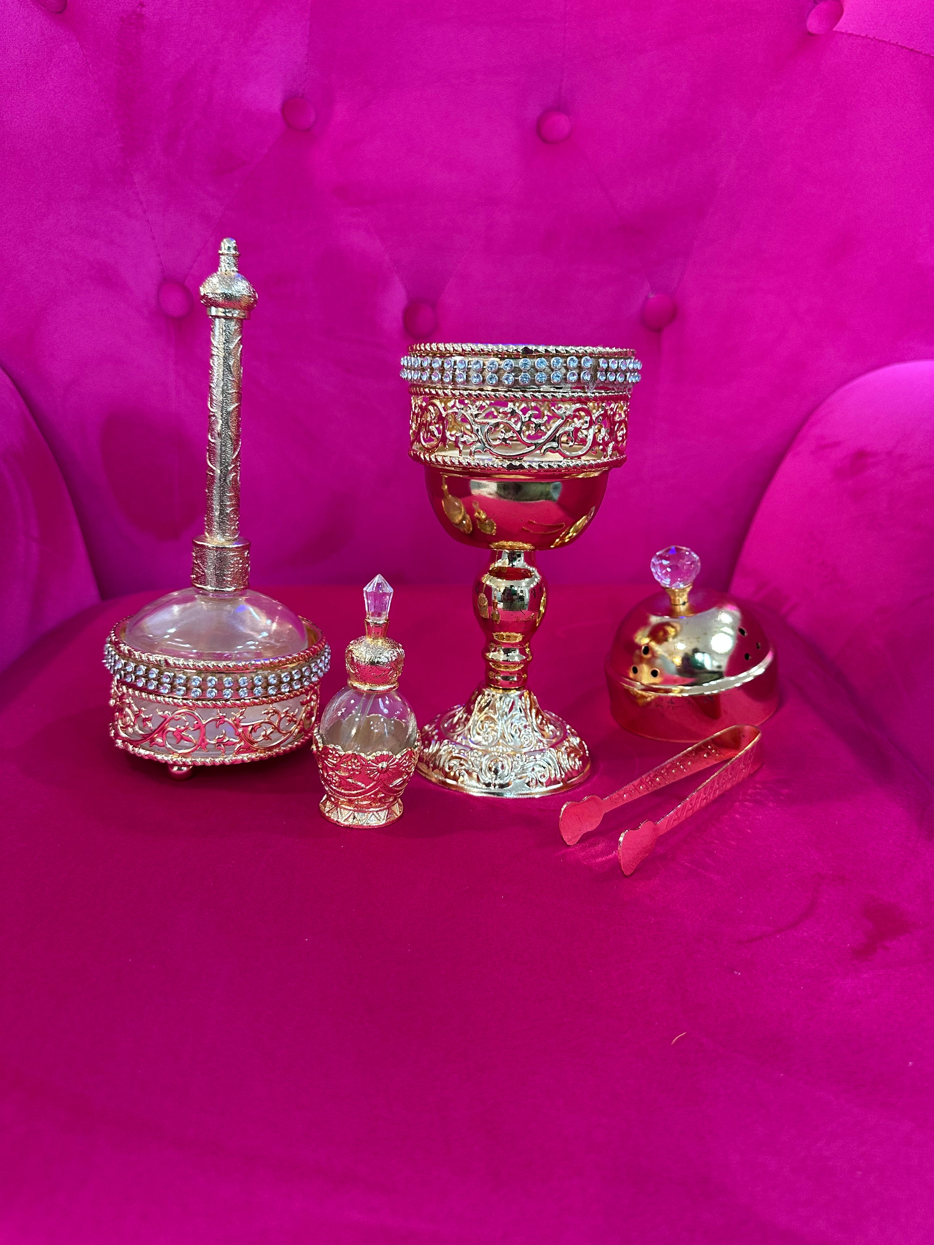 Incense burner with 5 piece set.