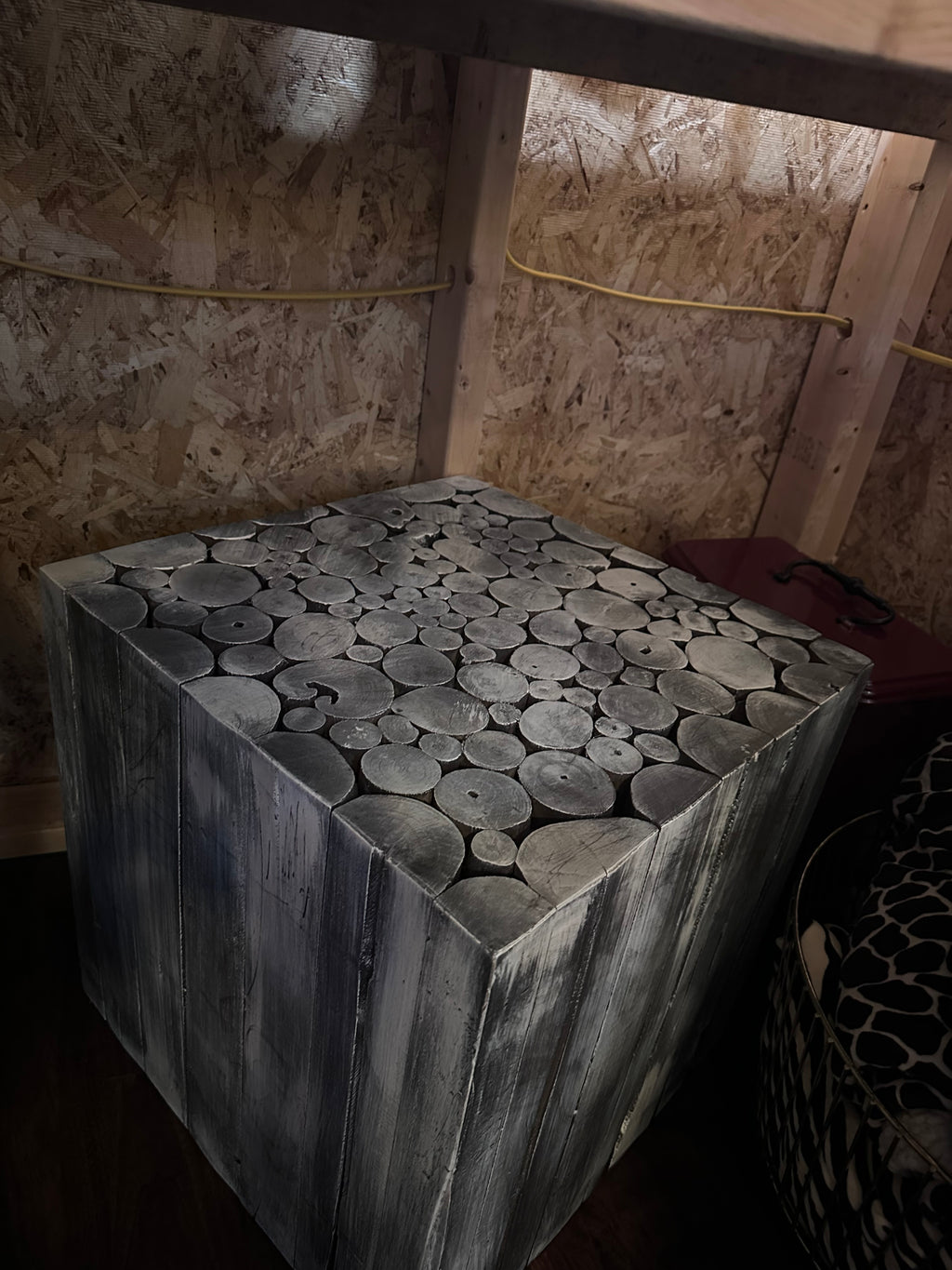 Unique side table stand- one ( in store pick up only)