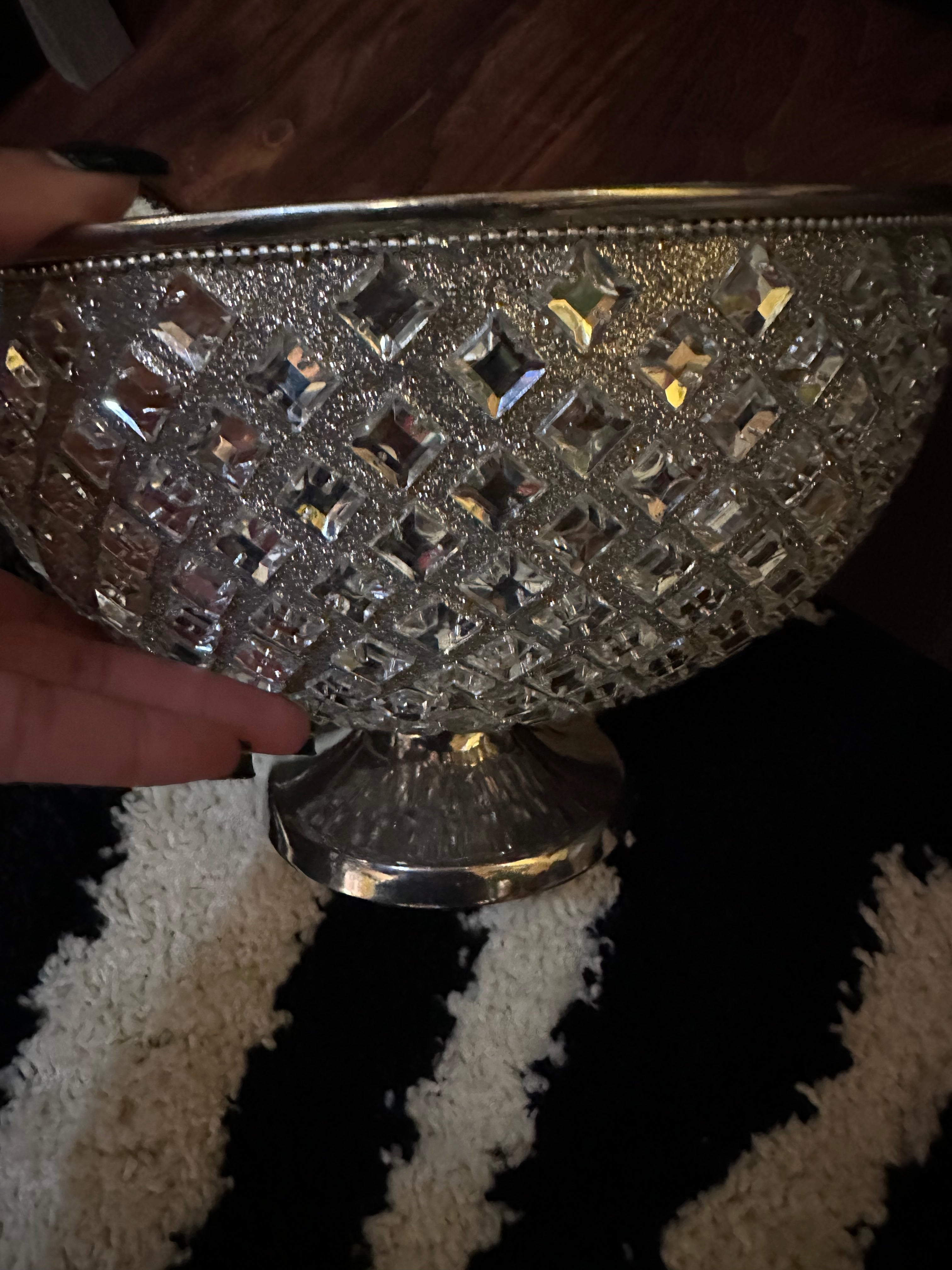 Beautiful diamond bowl- in store pickup only- sold