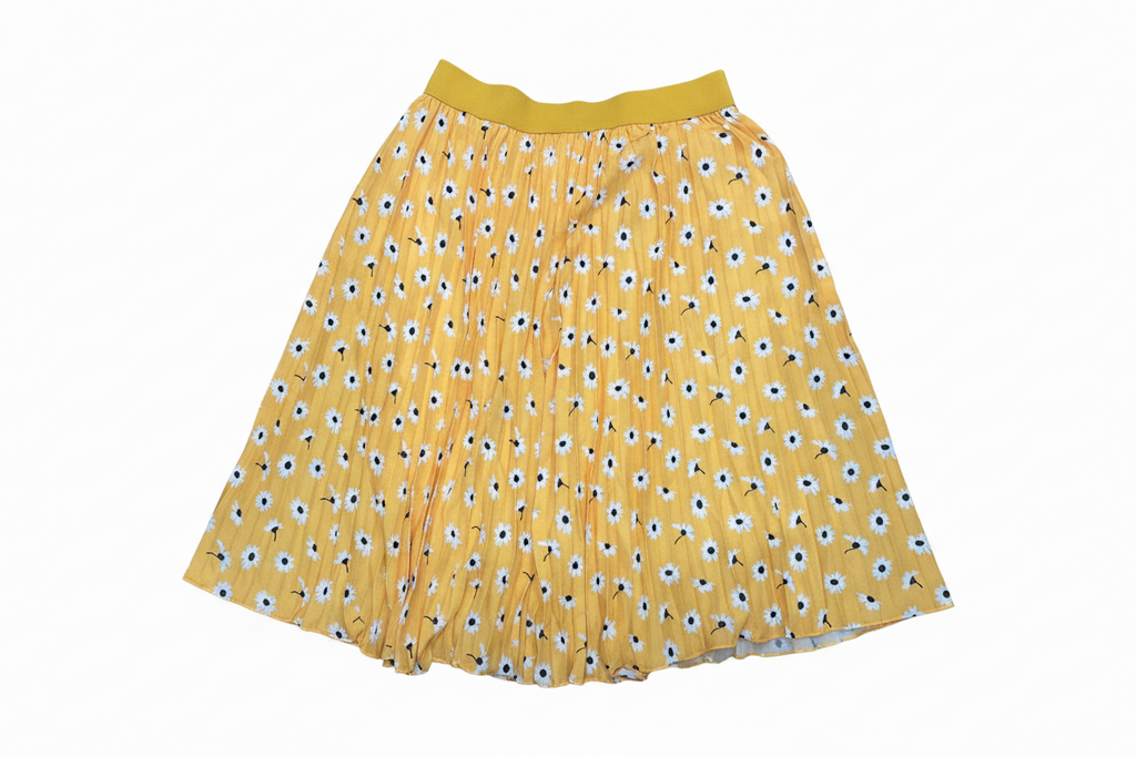 Cute yellow skirt