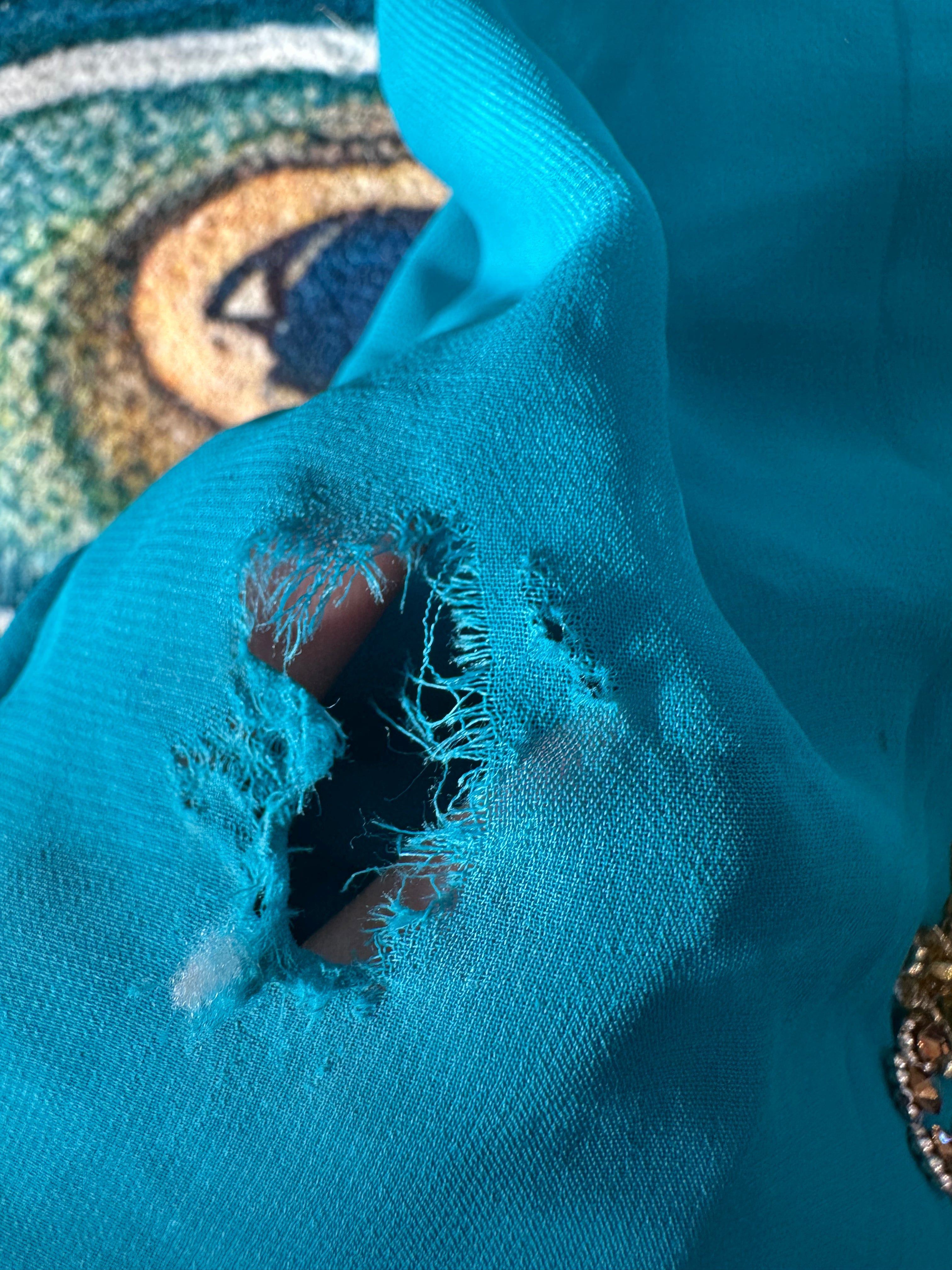 Sold as is(some damage) beautiful Dubai gown with beautiful stones …could be great for crafting