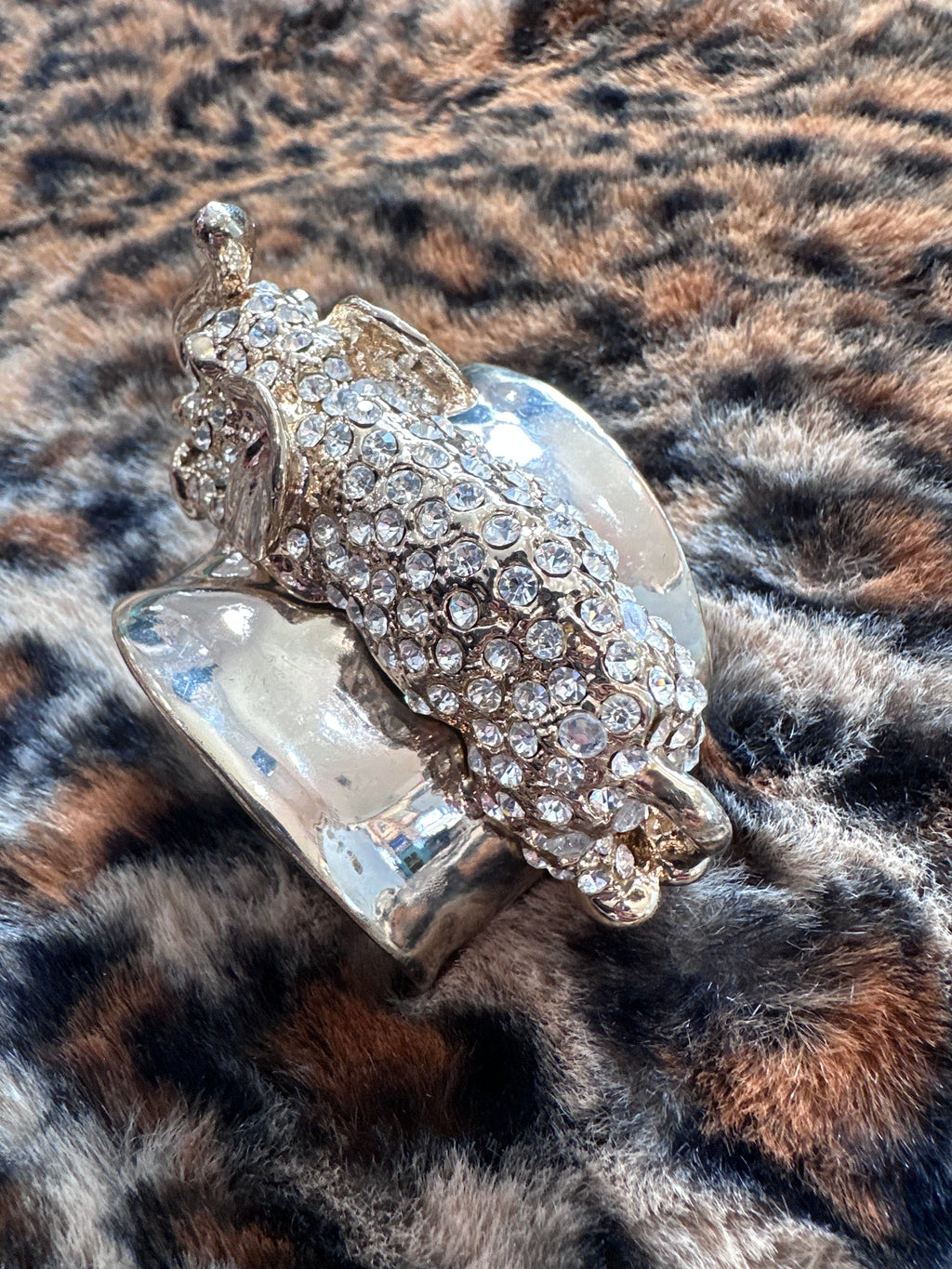 Elephant gold and diamond bracelet