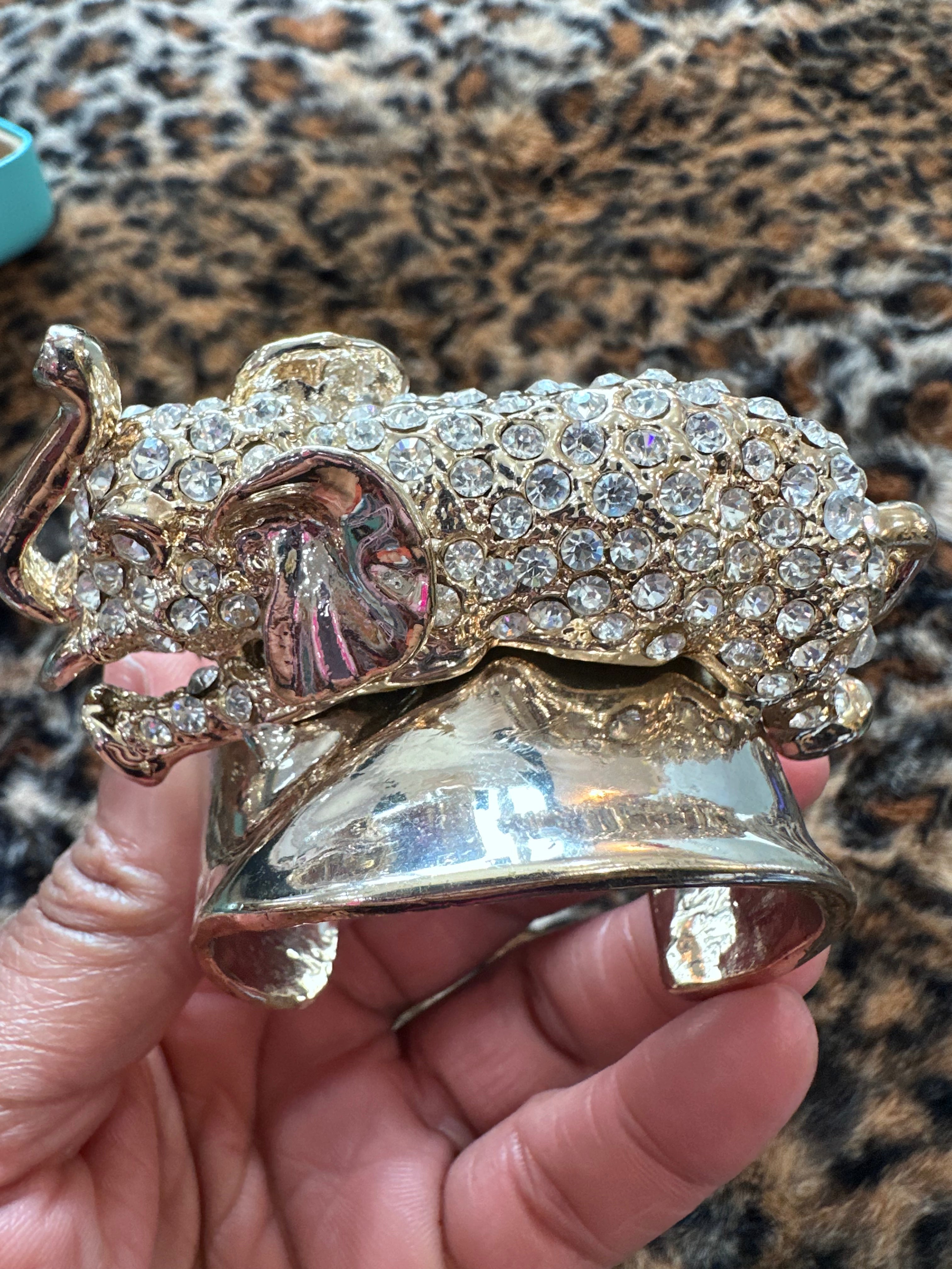 Elephant gold and diamond bracelet