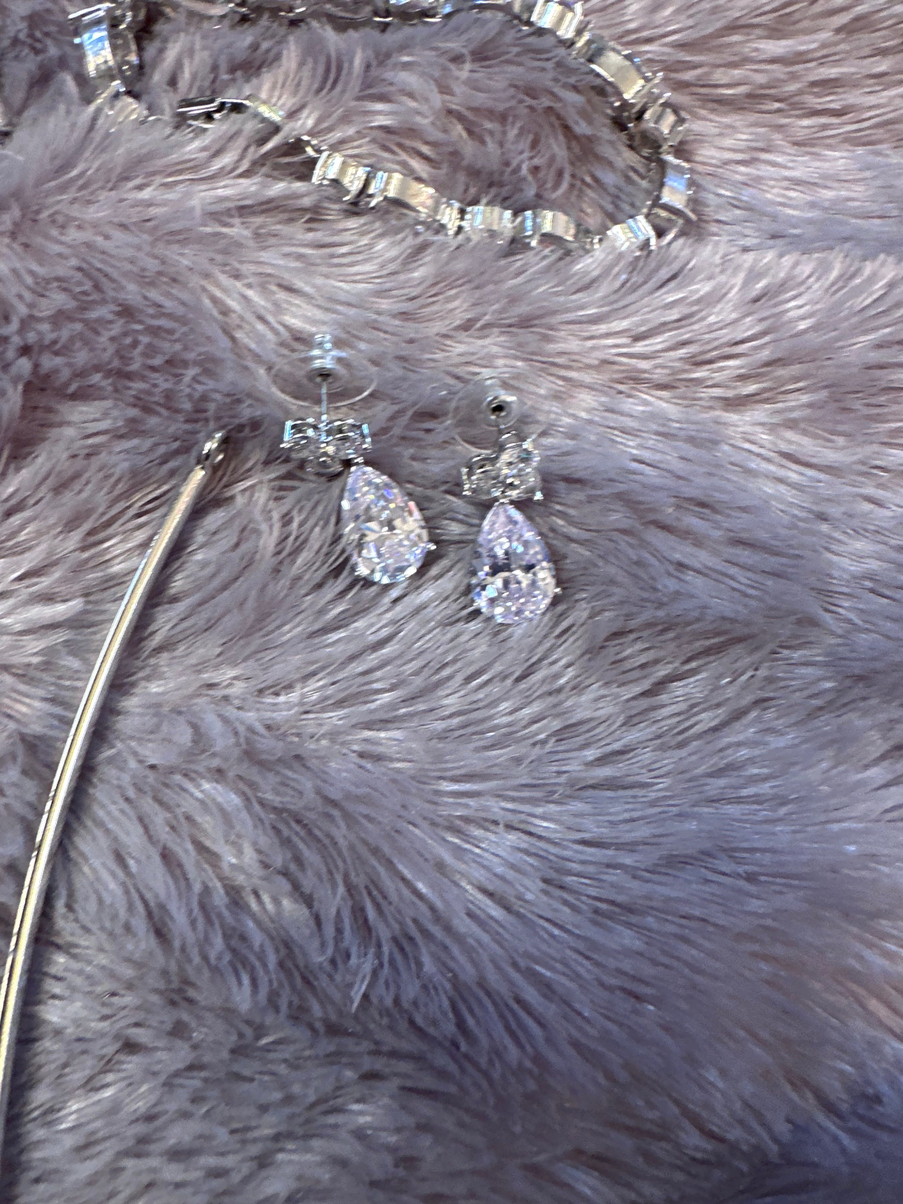 5 piece set (New) pierced earrings, 2 necklaces, bracelet and tiara crown