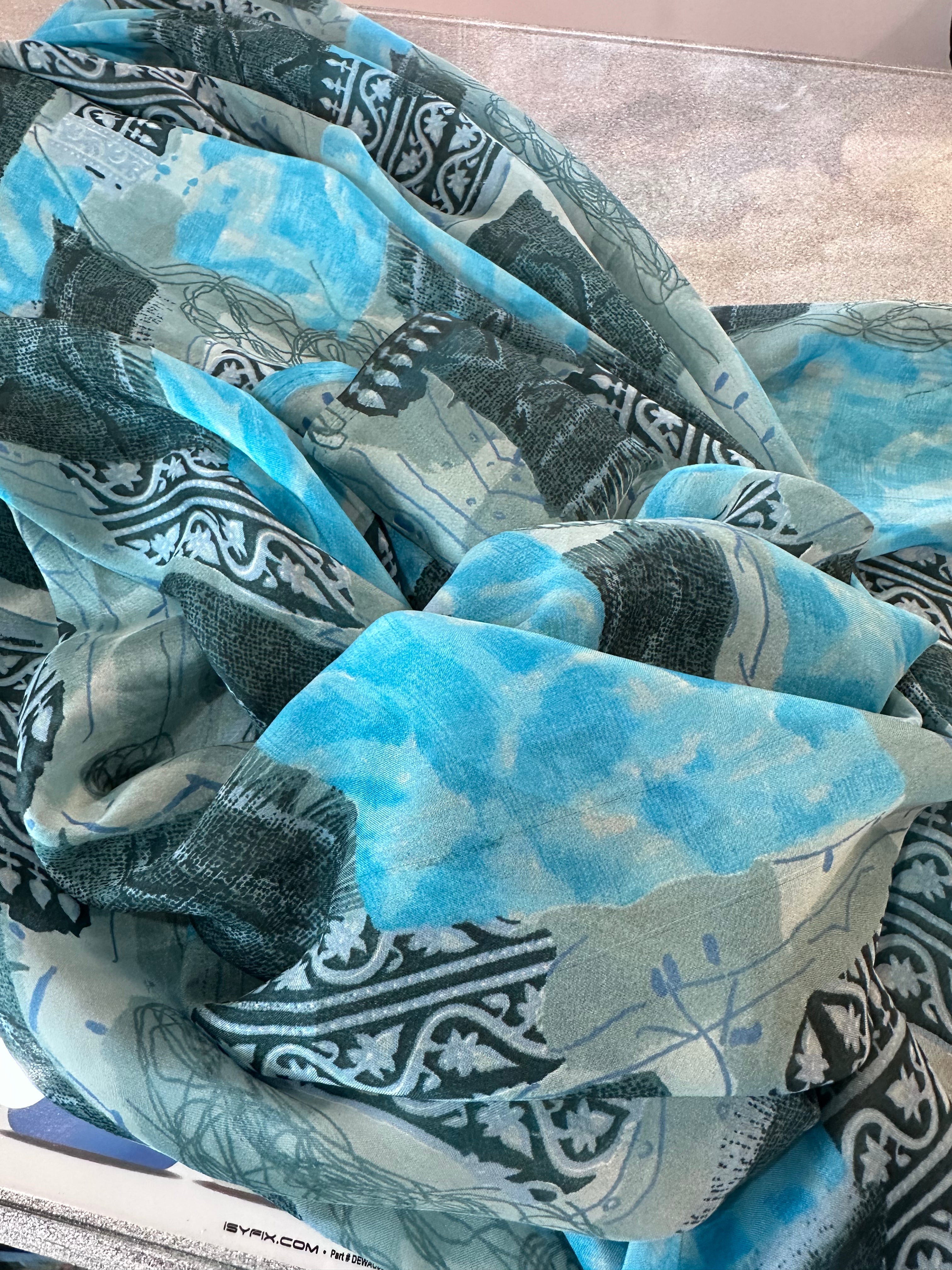 Light blue scarf