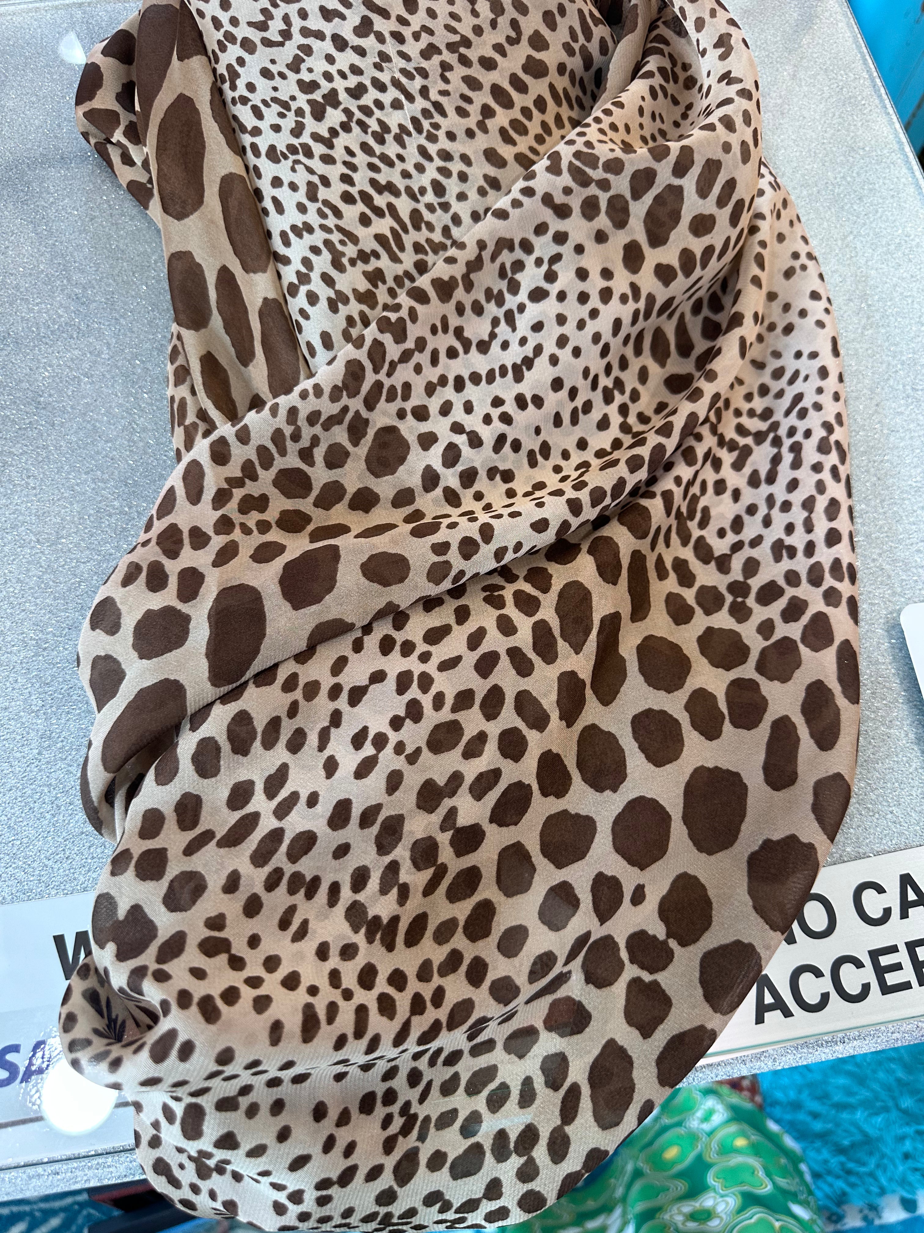 Leopard scarf