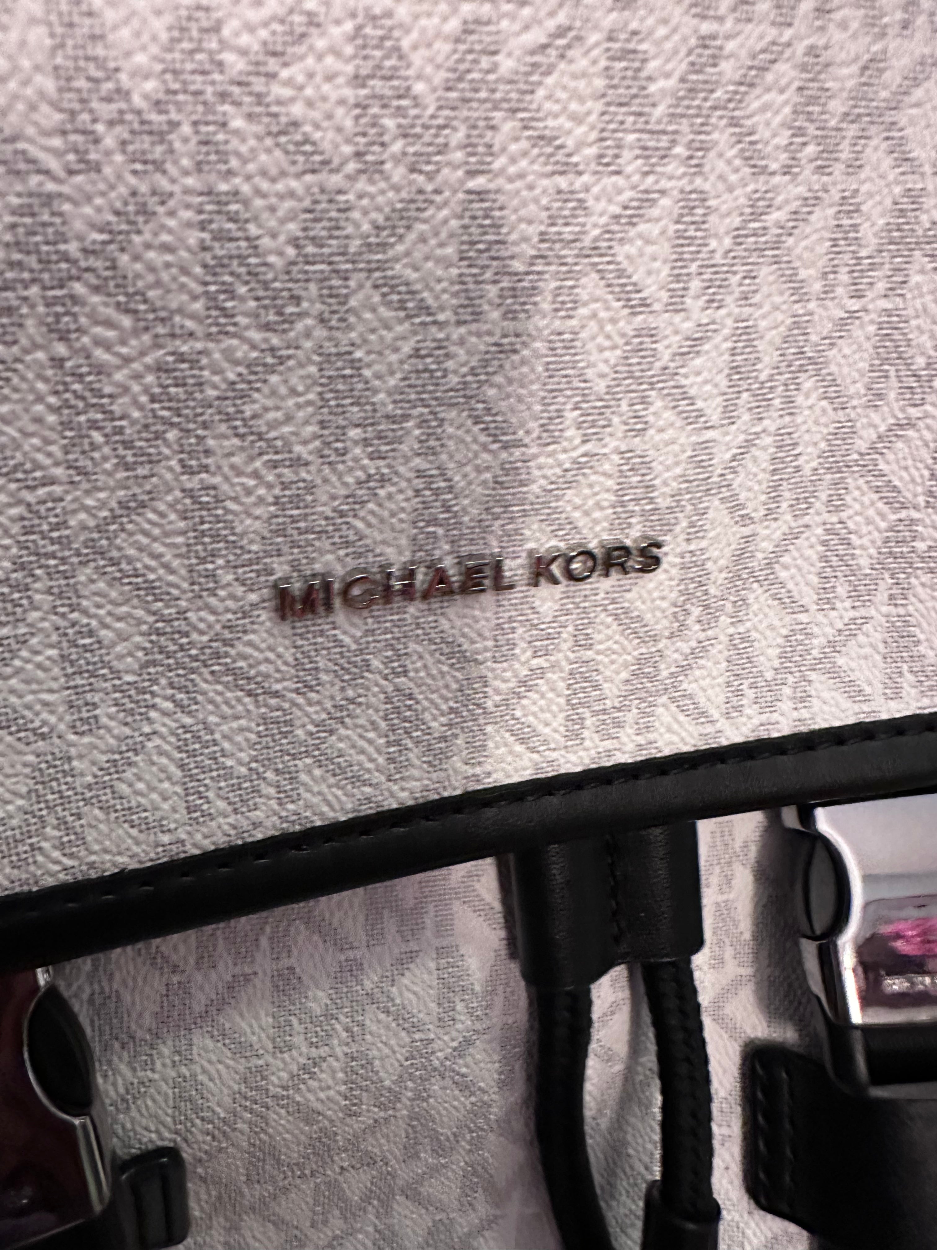 Michael Khors Black and White backpack (New) only 1 available