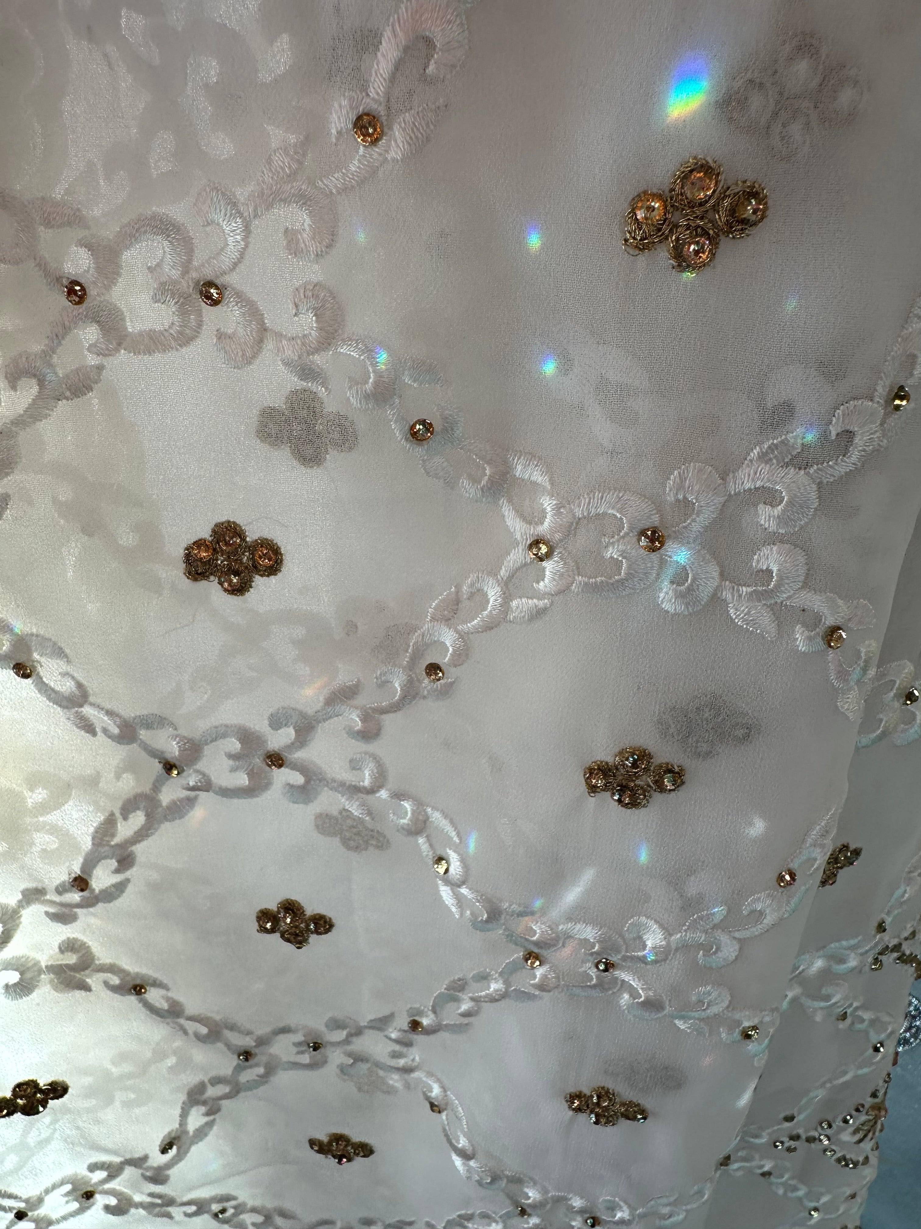 White & Gold Dubai Scarf - Handmade