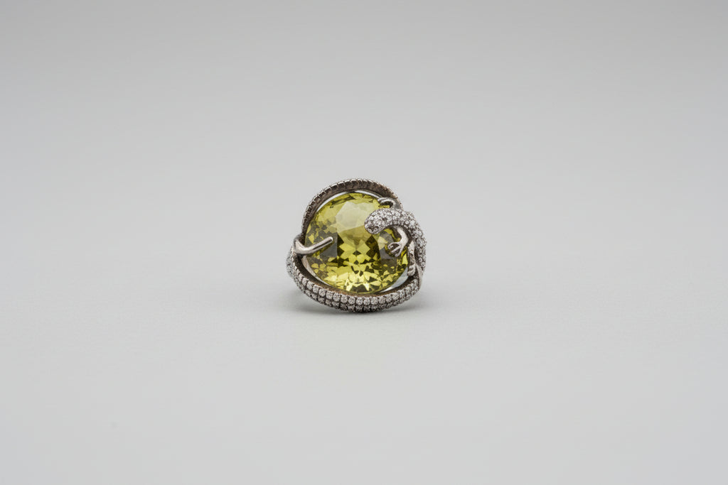 Unique Olive Ring - Size 7 - Vintage Style